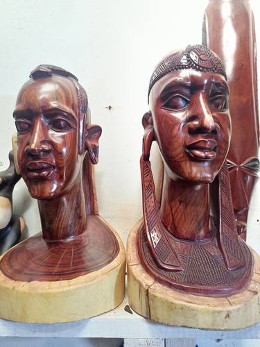 kenyan maasai couple sculptures made from rosewood ebony tree thumb