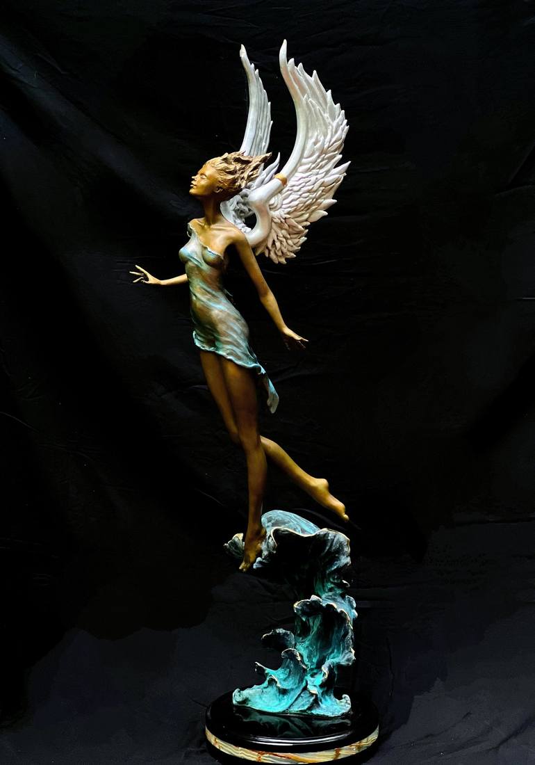 Original Figurative Women Sculpture by Patrick Wise