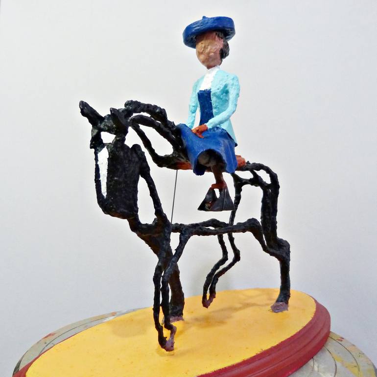 Original Figurative Horse Sculpture by Álvaro Guijarro