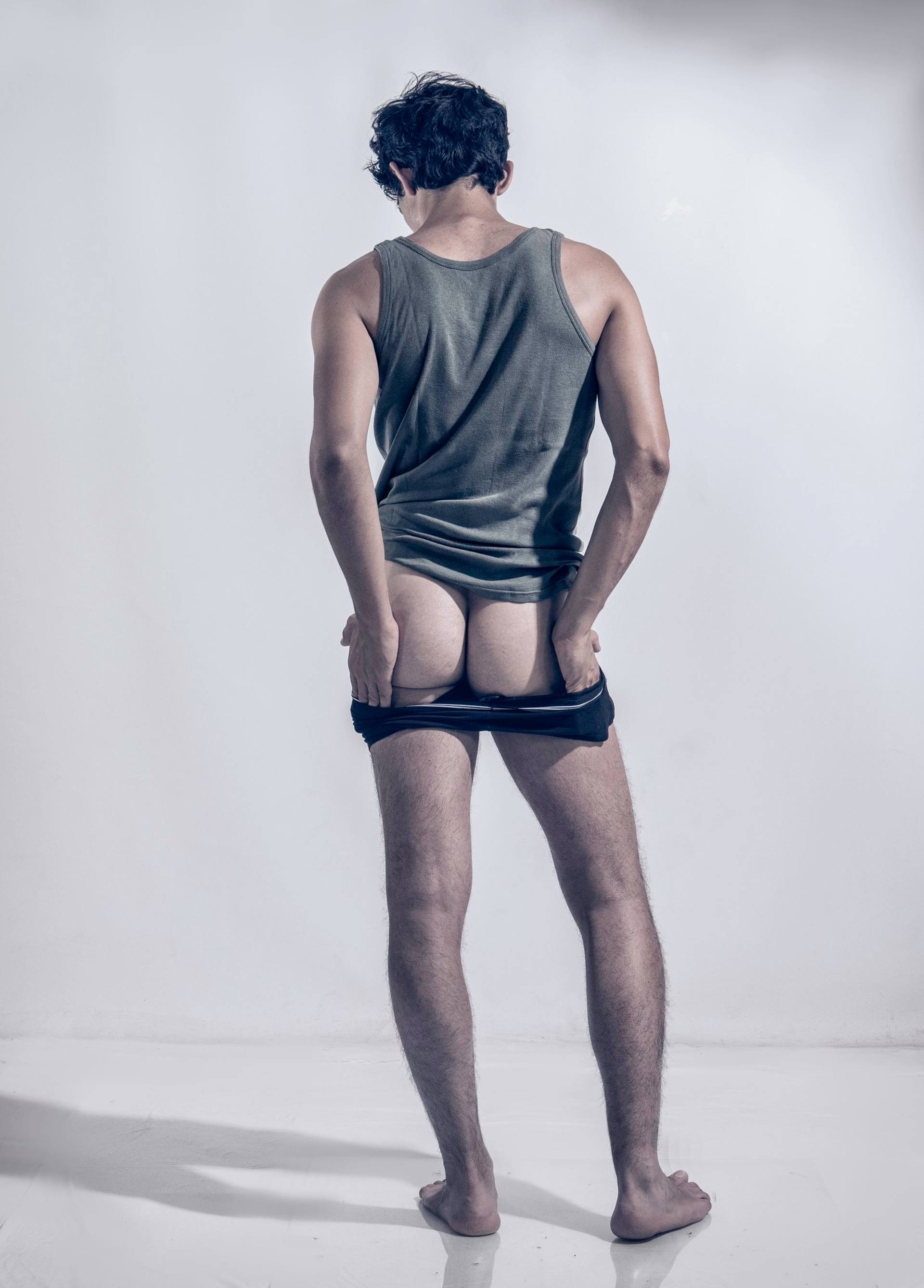 Натуристер мен нудистердің фотоальбомы