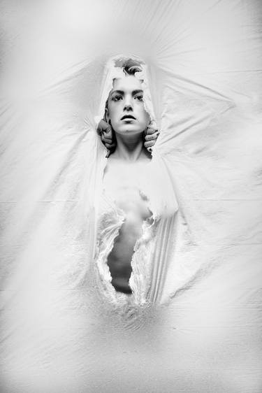 Original Conceptual Portrait Photography by Studio Clavicule Pics Cédric Brion