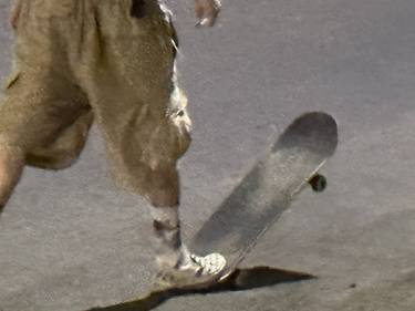 Skateboard thumb
