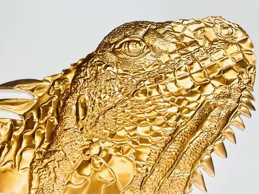 Original Contemporary Animal Sculpture by Paola Maccioni