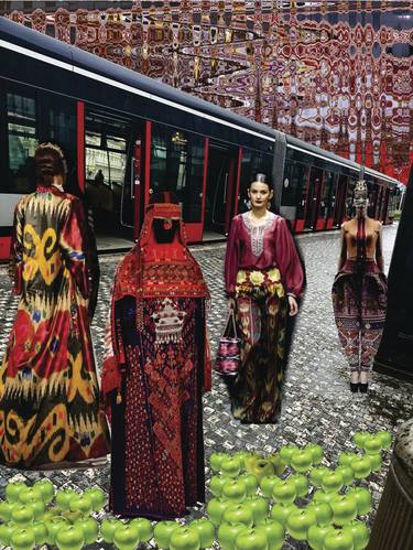 Costumes in Prague Metrostation thumb