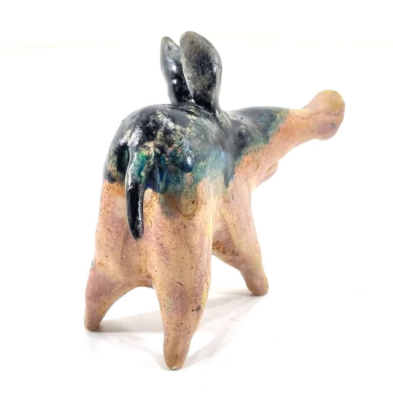 Original Figurative Animal Sculpture by Aare Freimann