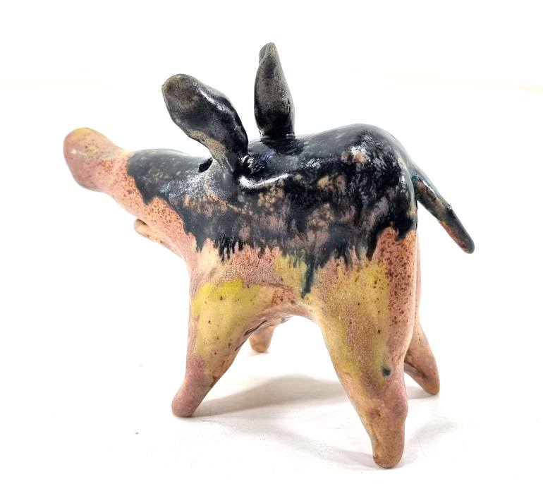 Original Figurative Animal Sculpture by Aare Freimann