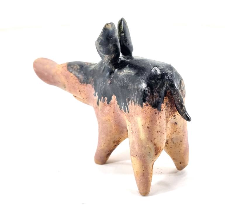 Original Figurative Animal Sculpture by Aare Freimann
