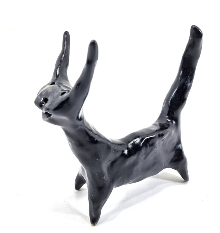 Original Contemporary Animal Sculpture by Aare Freimann