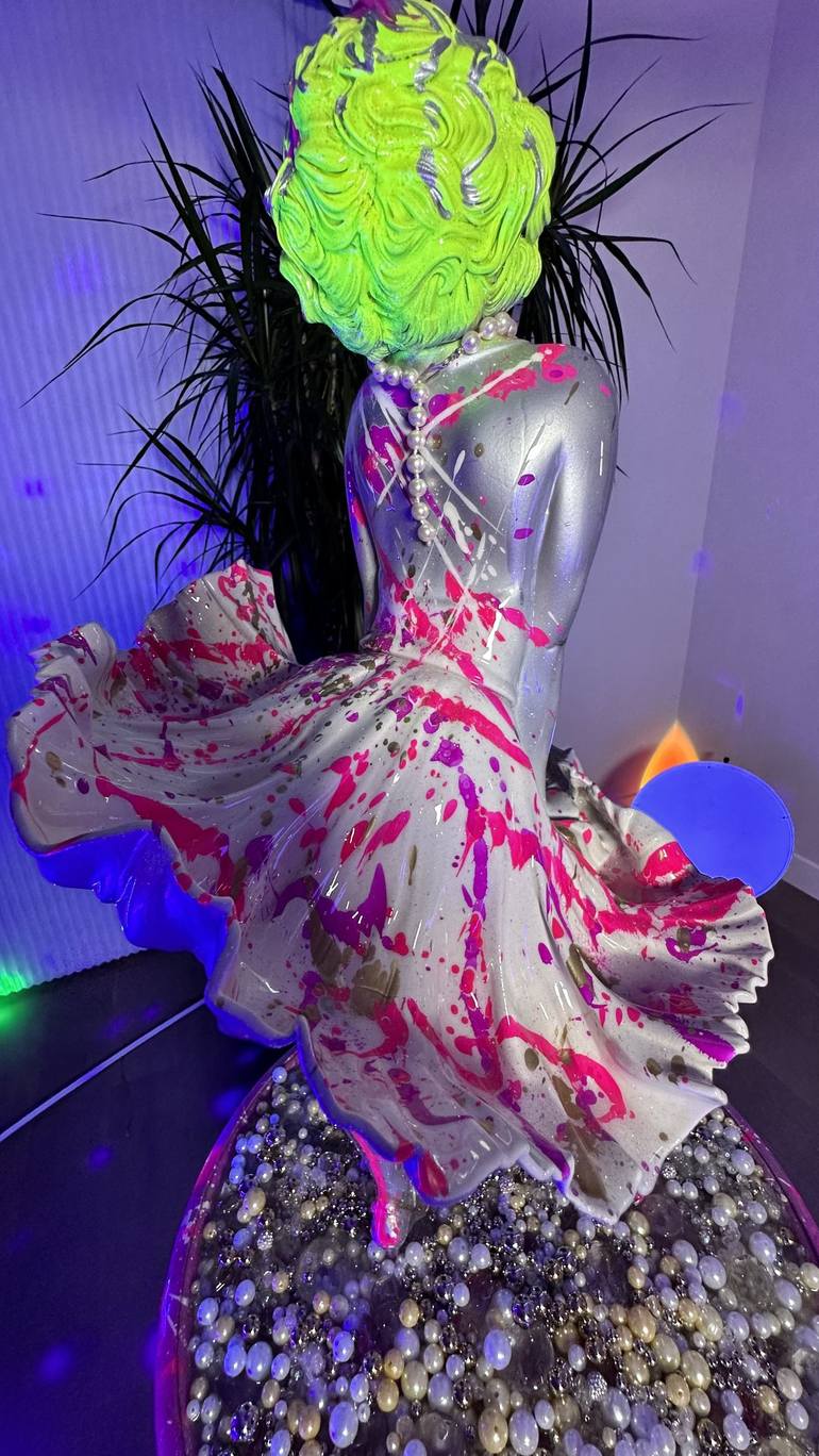 Original 3d Sculpture Pop Culture/Celebrity Sculpture by Hypnotiq Xperience