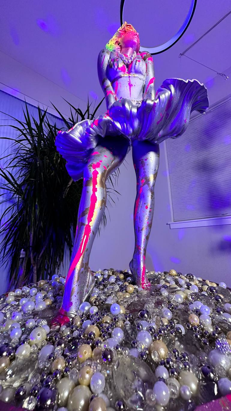 Original Contemporary Pop Culture/Celebrity Sculpture by Hypnotiq Xperience