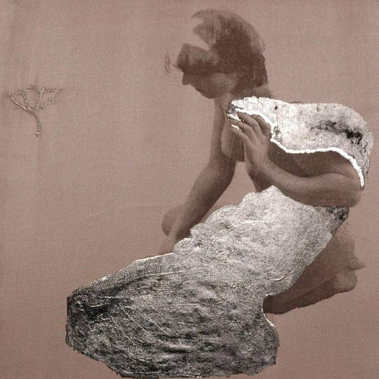 Original Figurative Body Mixed Media by Matia Chincarini