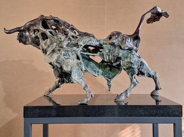 Original Fine Art Animal Sculpture by Lyubomir Lazarov