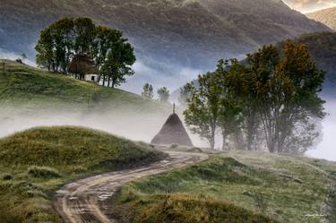 Original Landscape Photography by Grigore ROIBU