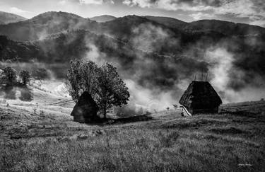 Original Documentary Landscape Photography by Grigore ROIBU