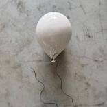 White Ceramic Balloon 2023 by Sivan Sternbach