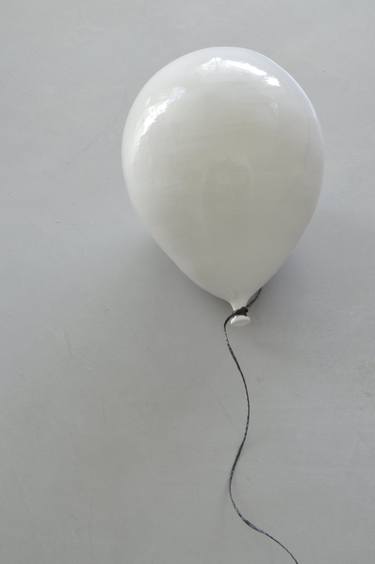 White Ceramic Balloon thumb