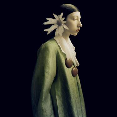 Original Fine Art Women Digital by Cesare Medri