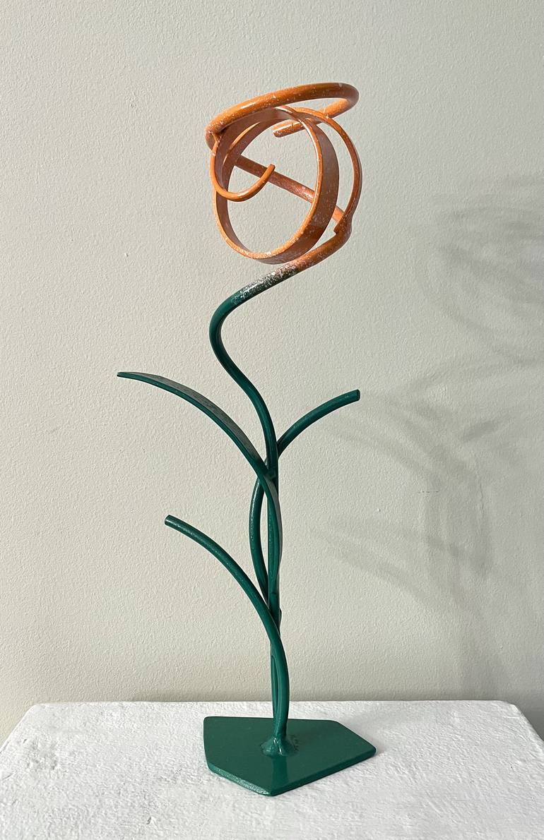Original Contemporary Floral Sculpture by Jordan Parah