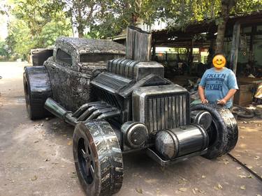 Handcrafted Sculpture - Welded metal - Car Hot Rod thumb