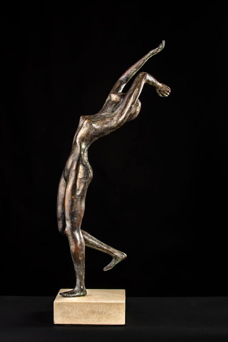 Original Conceptual Women Sculpture by Matilde Mancini