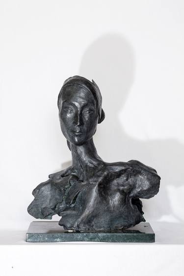 Original People Sculpture by Matilde Mancini