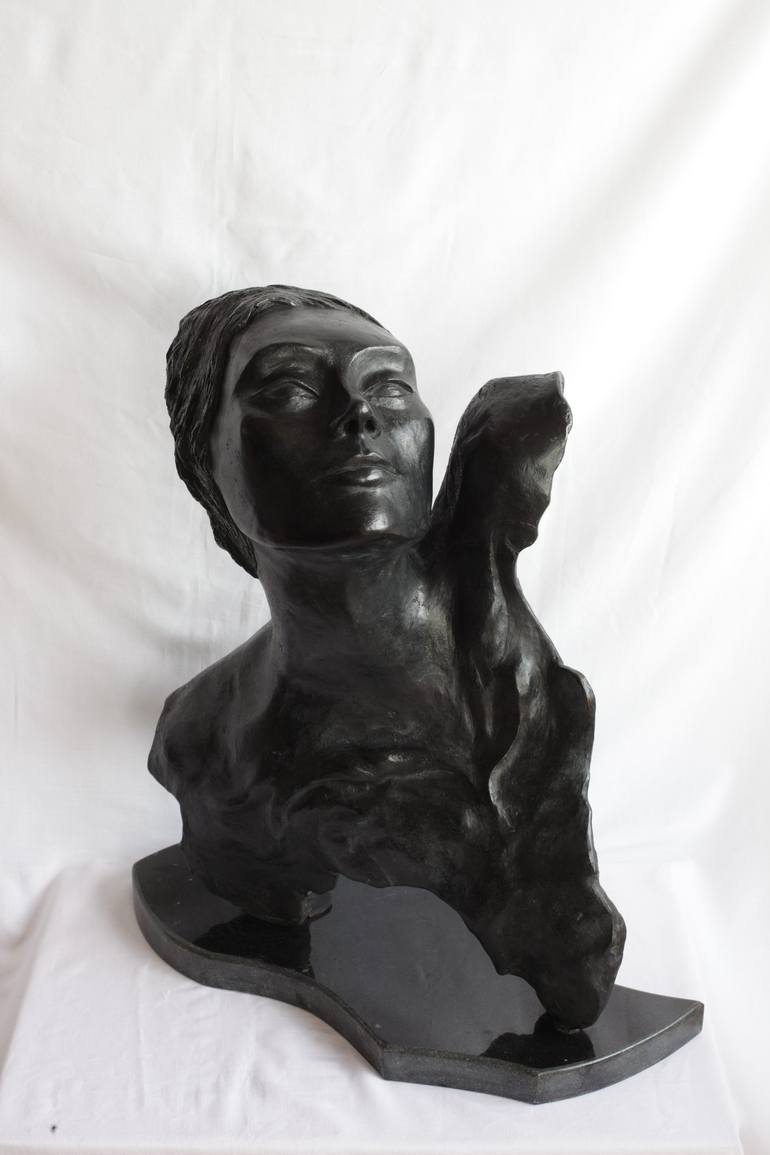 Original Contemporary People Sculpture by Matilde Mancini