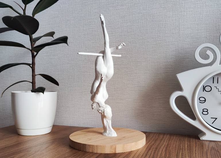 Original Body Sculpture by Evgeny Gitin