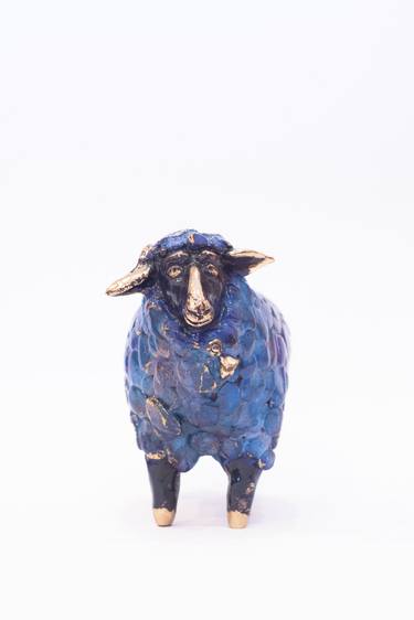 Connemara Lucky Sheep (Blue Sky) thumb