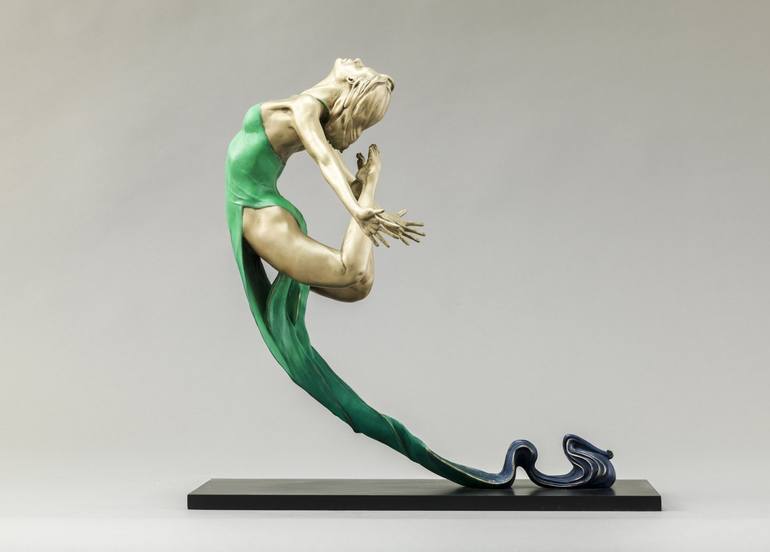 Original Figurative Women Sculpture by Julie Tanner