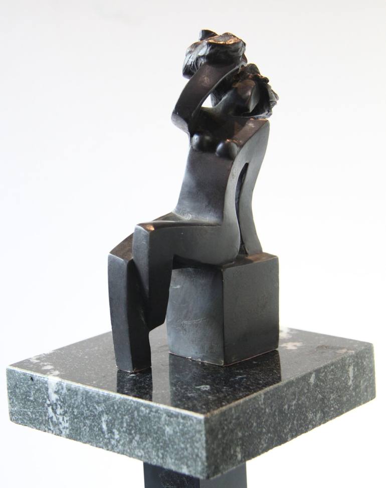 Original Women Sculpture by Mikhail Siimes