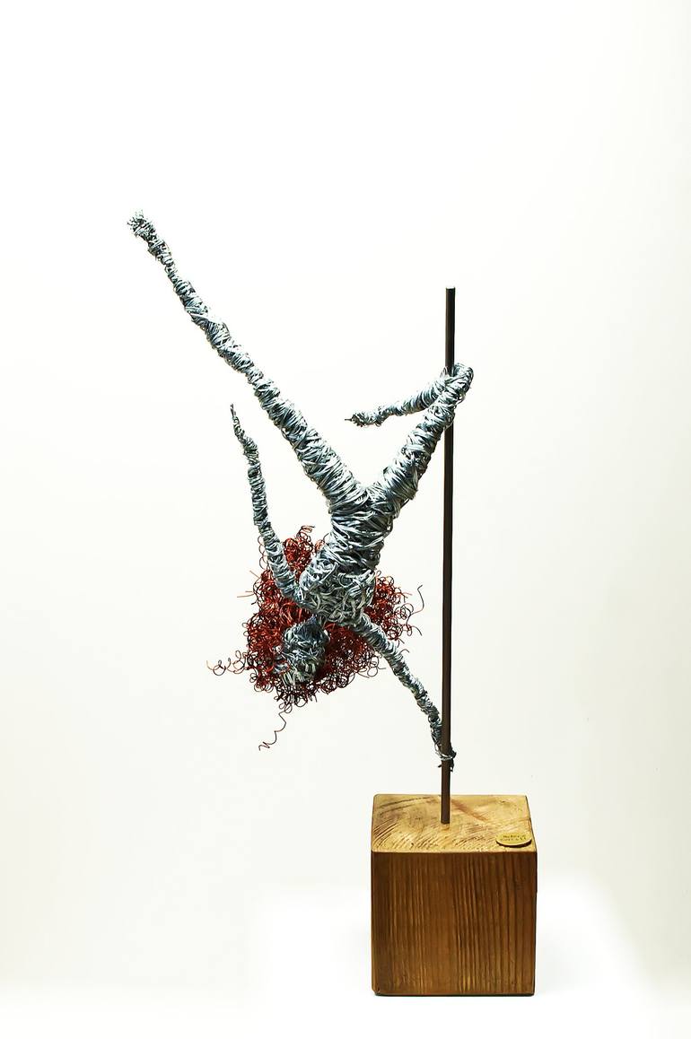 Original 3d Sculpture Performing Arts Sculpture by Helene Barrott