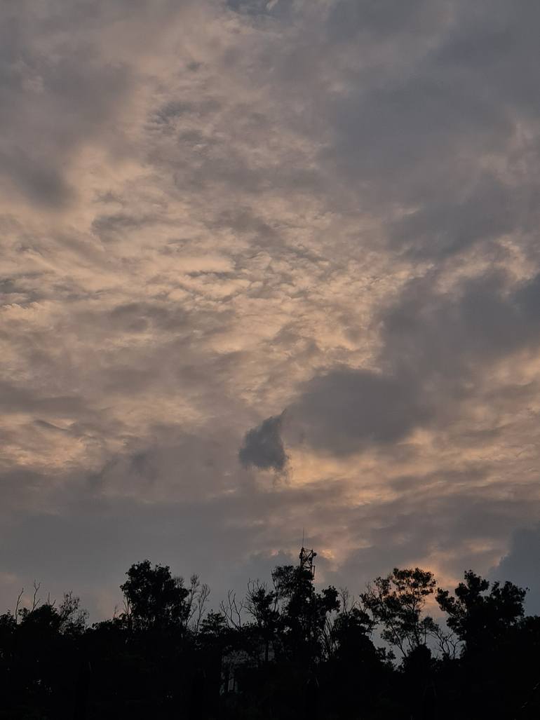 Original Landscape Photography by Jess Hon | Realism Art on Paper | Enchanting view of the sky during sunset hours.