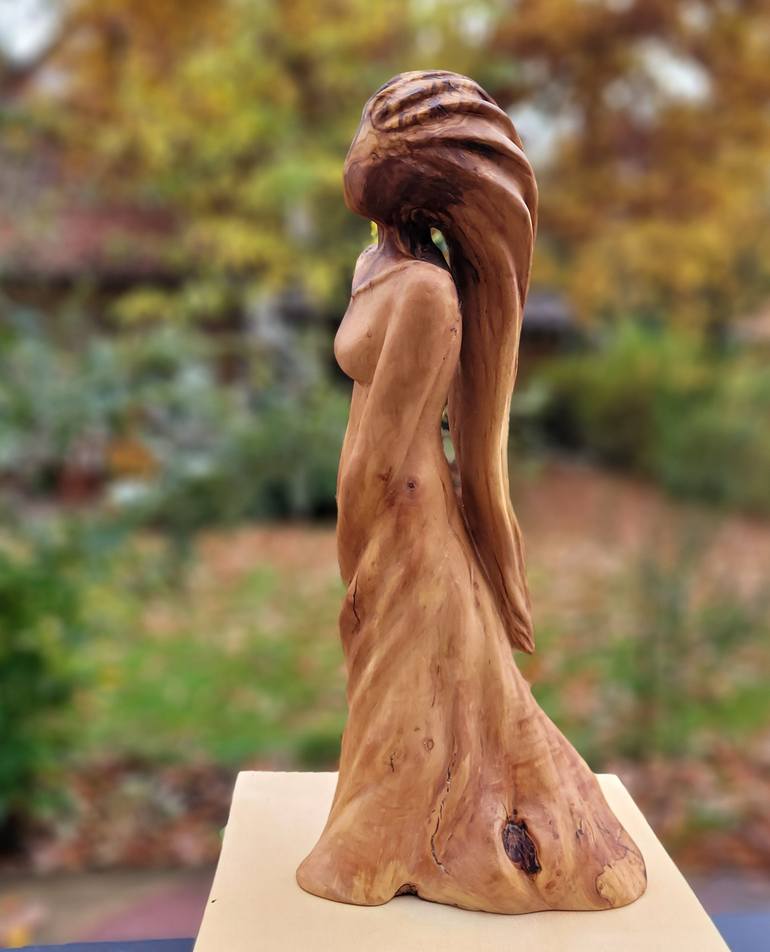 Original Contemporary Body Sculpture by Heike Lüders