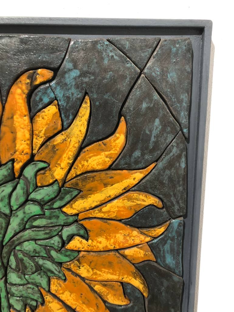 Original Figurative Botanic Sculpture by Nicoletta De Francesco