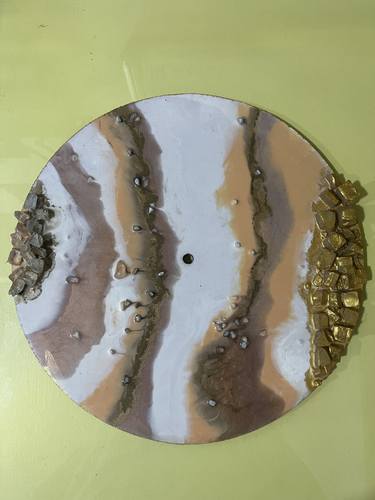 Clock-Size Wall Hanging in Resin Art thumb