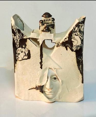 Original Surrealism Women Sculpture by Ferda Meltem Uludağ