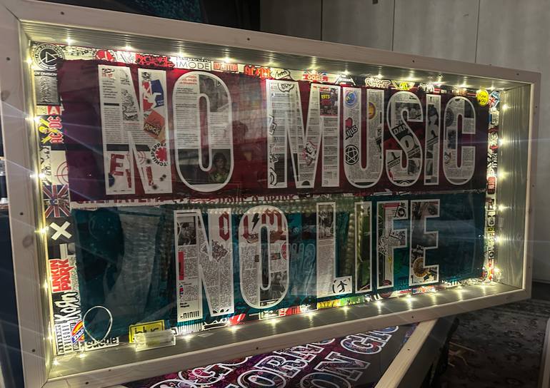 Original Pop Art Music Painting by Xavi Castel