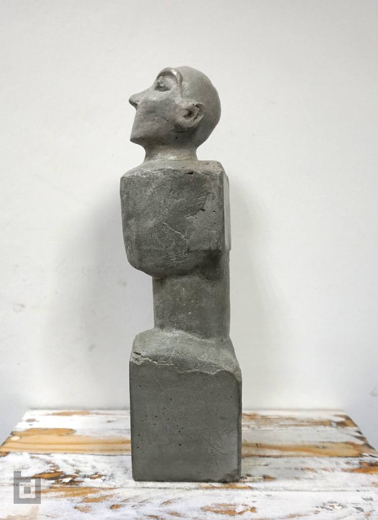 Original Figurative People Sculpture by Paolo Castagna