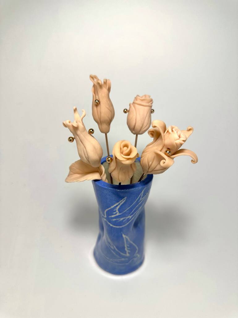 Original Contemporary Floral Sculpture by Silviya Saikali