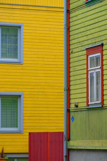 RED, GREEN, YELLOW - Colorful House thumb