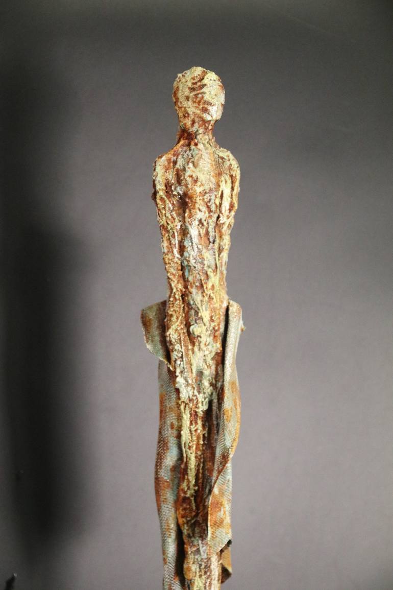 Original Body Sculpture by Christa Riemann
