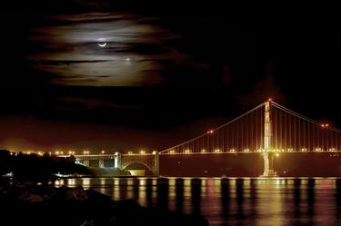 Moon - Venus & The Golden Gate Bridge thumb