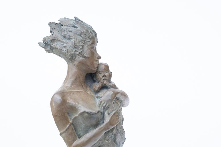 Original Figurative Family Sculpture by Marianne RUSTON