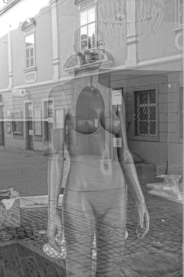 Original Black & White Body Photography by Andraz Sest