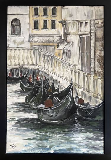 Gondola Life in Venice thumb