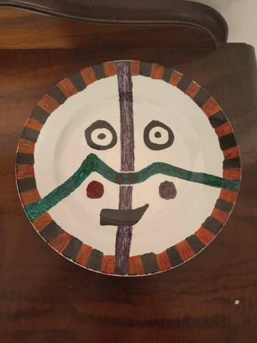 Smiley face ceramic plate thumb