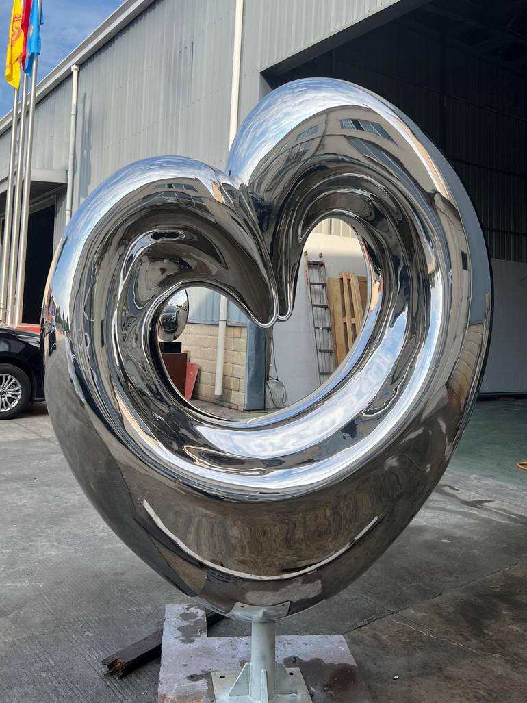 Original Geometric Abstract Sculpture by Daniel Kei Wo