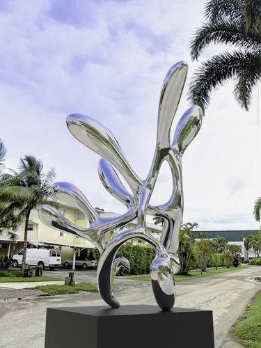 Original Geometric Abstract Sculpture by Daniel Kei Wo