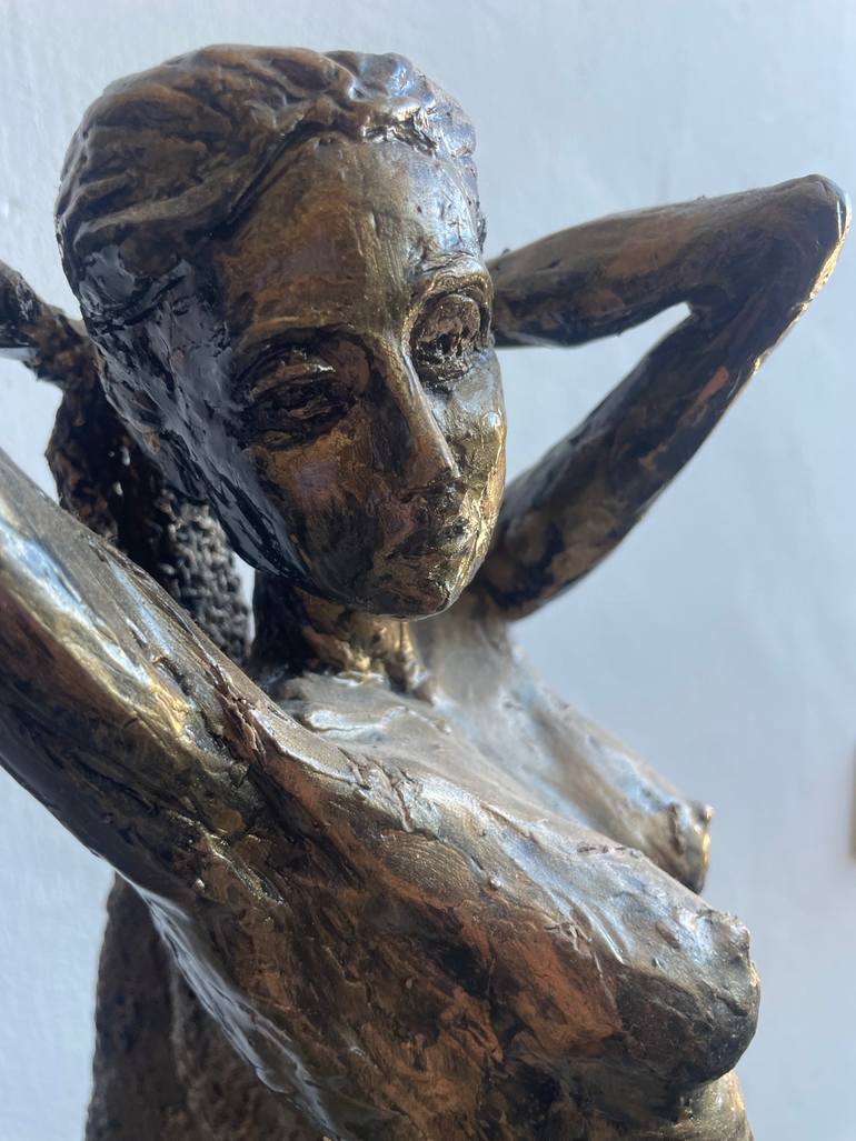 Original Classicism Women Sculpture by Lena Logart