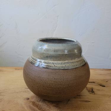 Handthrown Ceramic Vase, Smoky Birch/Raw Clay thumb
